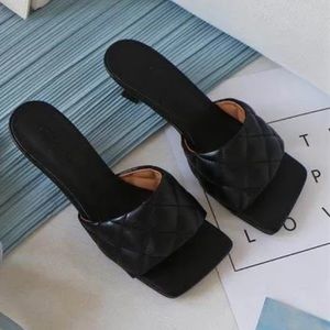 Quilted heel sandals